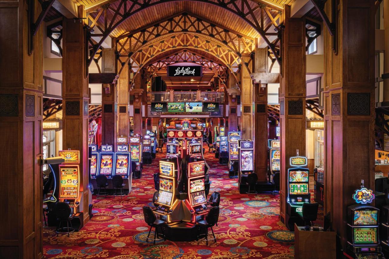 Lady Luck Casino بلاك هوك المظهر الخارجي الصورة